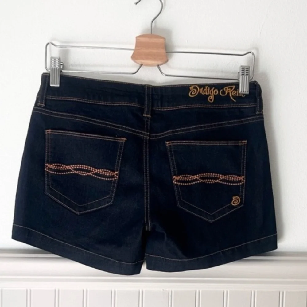 ⭐️ NEW Indigo Rein Dark Wash Jean Shorts size 5
